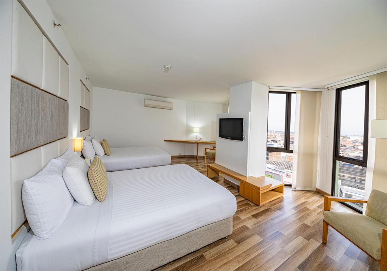 Hotel Cosmos Cali Esterno foto